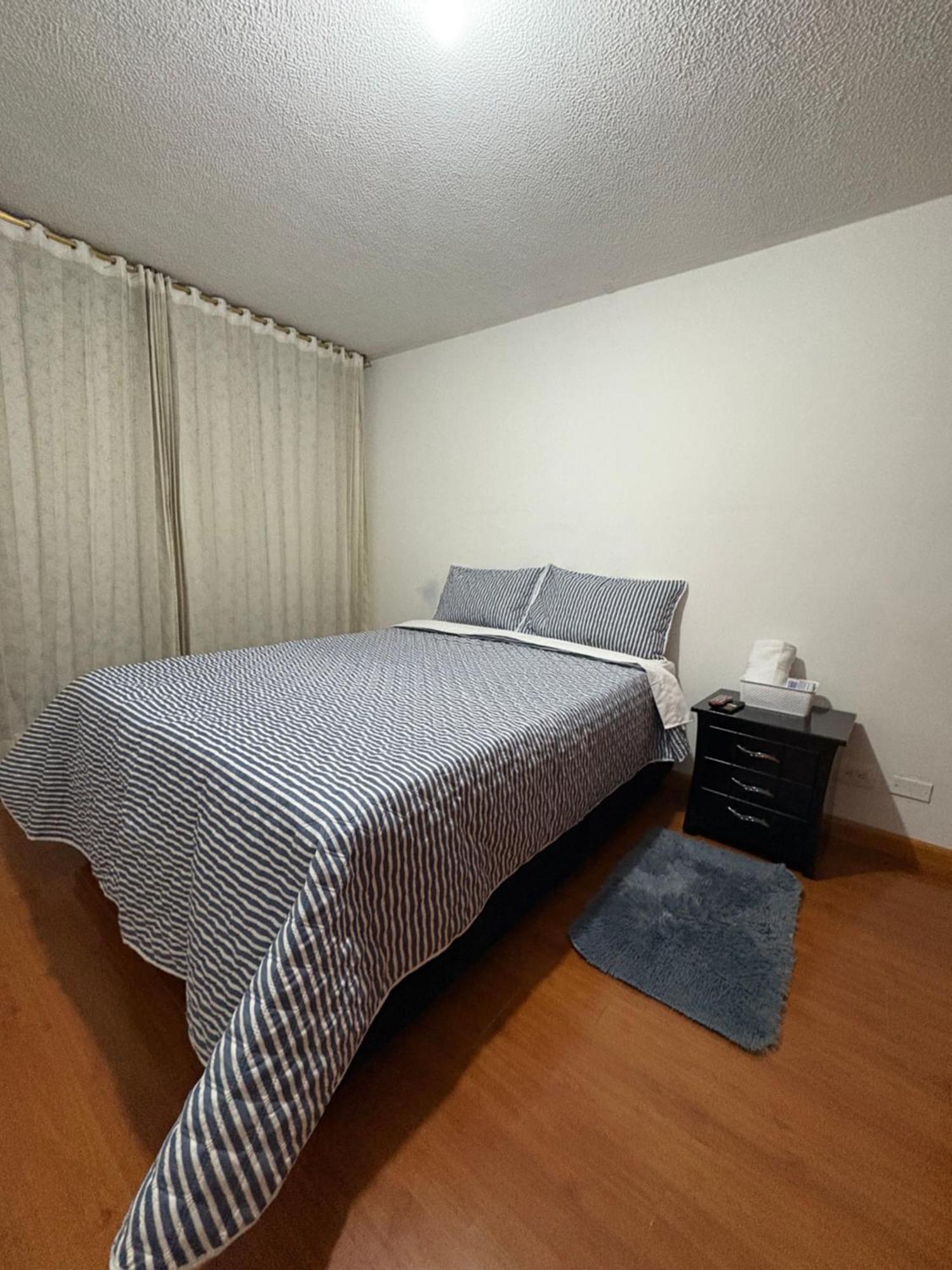 Habitación en casa particular Dorado - Cerca Al Aeropuerto - 302 Bogotá